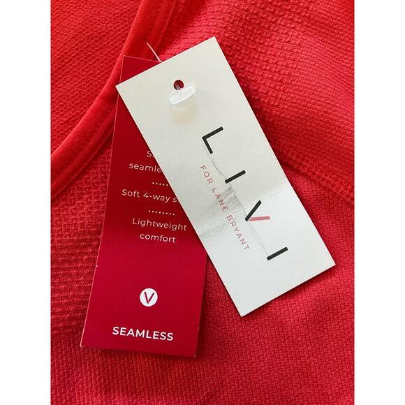 New LIVI by Lane Bryant Plus Size Seamless Top in Sun Kissed Coral Size 14/16 - Picture 3 of 4